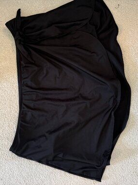 Old Navy Tie Wrap Swim Skirt-XL